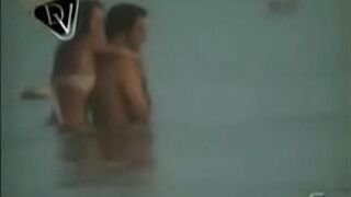 Daniela Cicarele having sex on the beach porn video